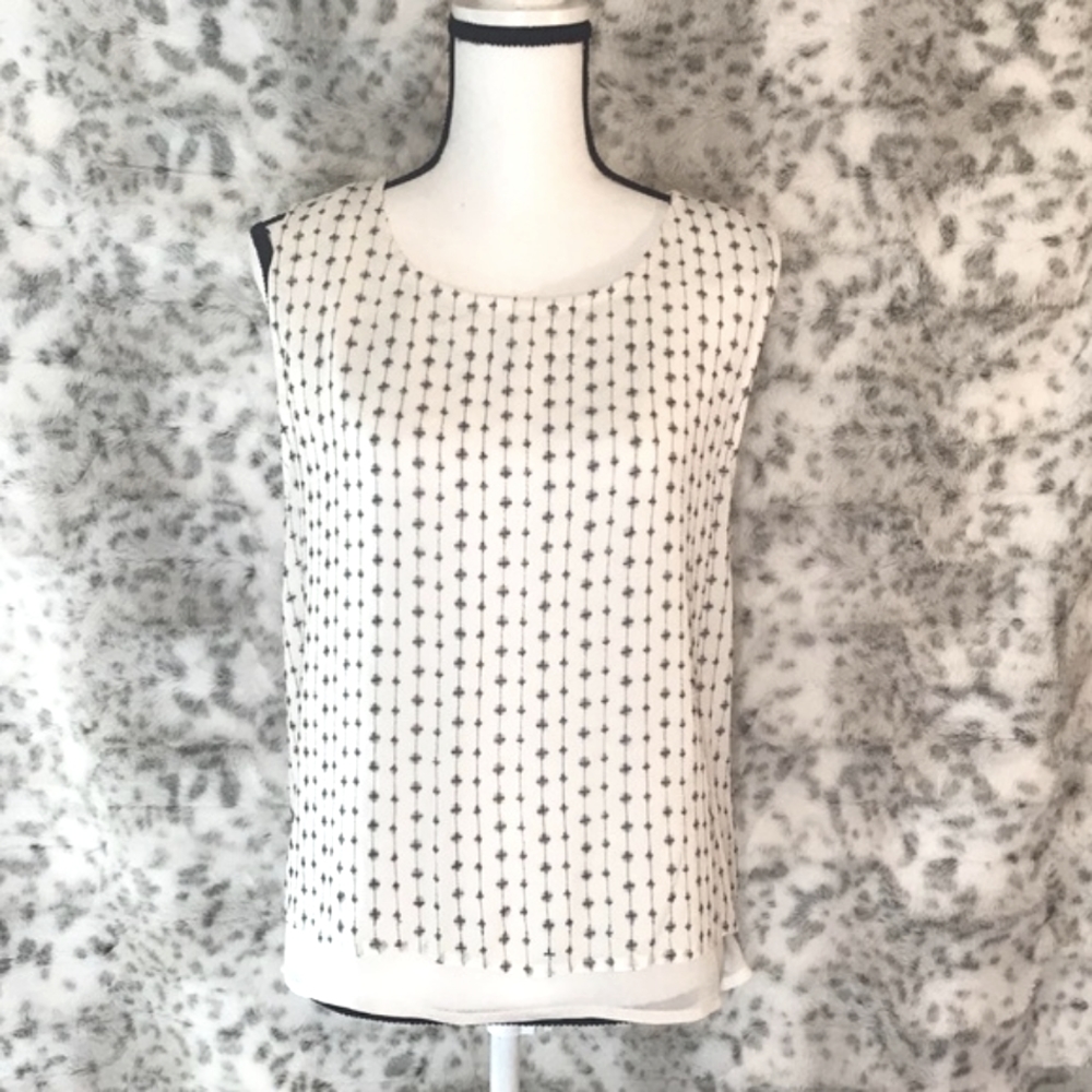 LUCKY BRAND Sequin Top - Picture 2 of 5